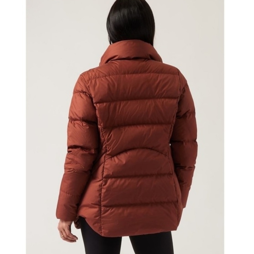 Women's Athleta Downtown/Puffer Jacket Full Zip in Maroon/Burgundy Size:Small - Picture 2 of 11